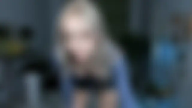 MaoqiBeverly Adlı Modelin Web Kamerası Şovu