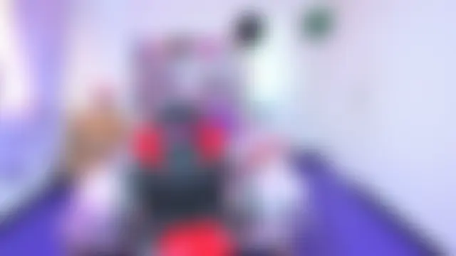 Show modela Luna_Analya na web-kameri