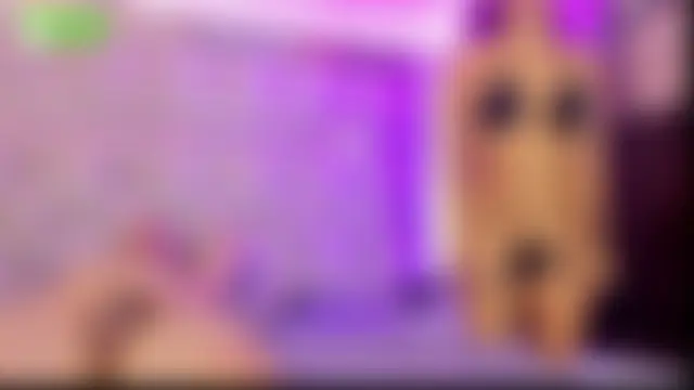 Show modela Bellahot387 na web-kameri