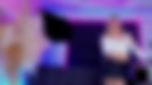 Queens_Wonders_Blonders Webcam show