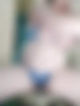 Holly-69 Live XXX Chat