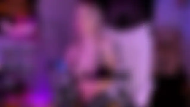 XXX chat uživo modela GoddessNyxLuxuria