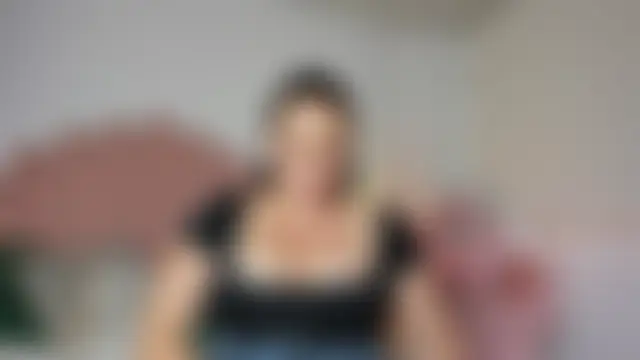 SabrinaVantress' Live XXX Chat