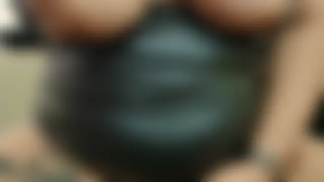 Anabella_Thompson – Naživo chatovacia miestnosť