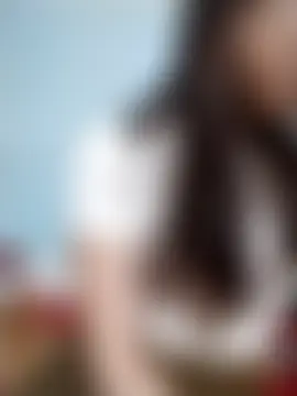 Chat soba uživo modela little-green-sprout