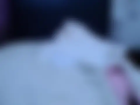 _mailyy_ Adlı Modelin Canlı Sohbet Odası