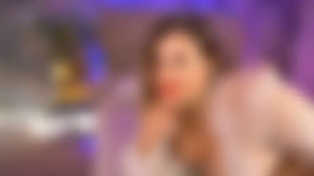 KiraRoxx's Live Chat Room