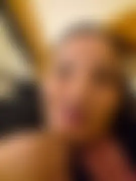 Curvy-Nthabi_Xのウェブカメラショー