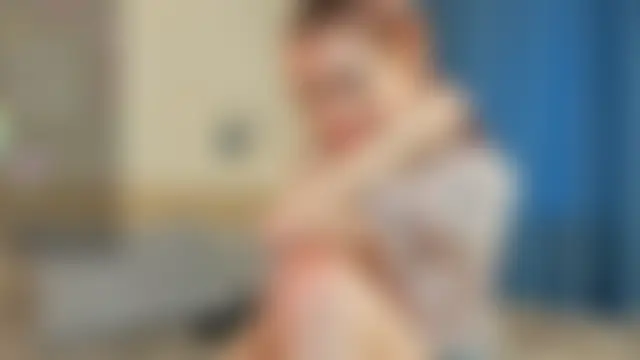 PeachMirth Show in webcam