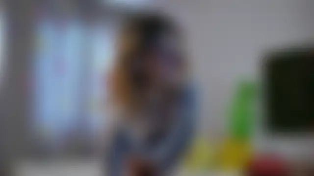 PetiteAlien Webcam show