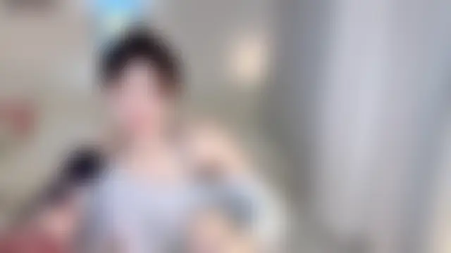 mistylana_'s Live Chat Room