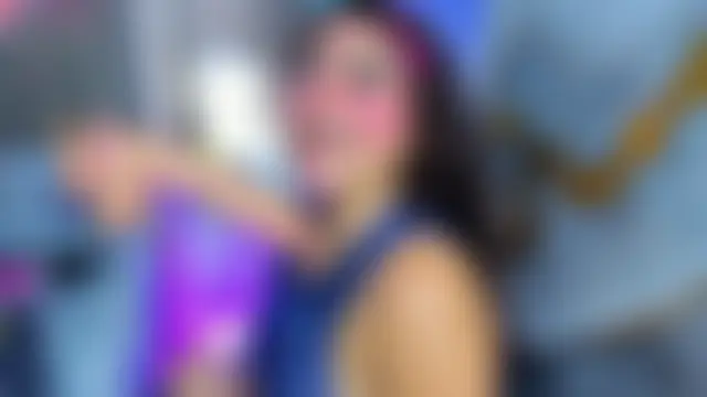 mia_cataleiya's Live Chat Room