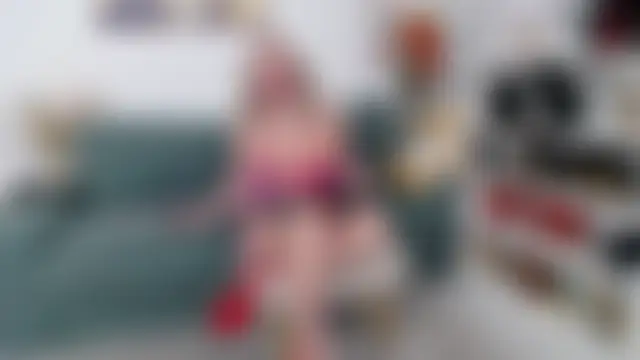 EmilyLoove Webcam Show