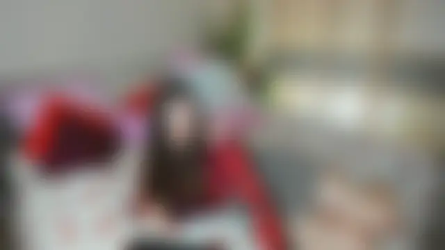 AlluringLookk Webcam-Show