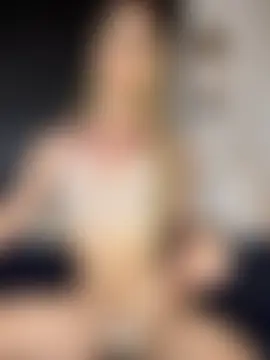 Alana_Stone: διαδικτυακό σόου στην κάμερα