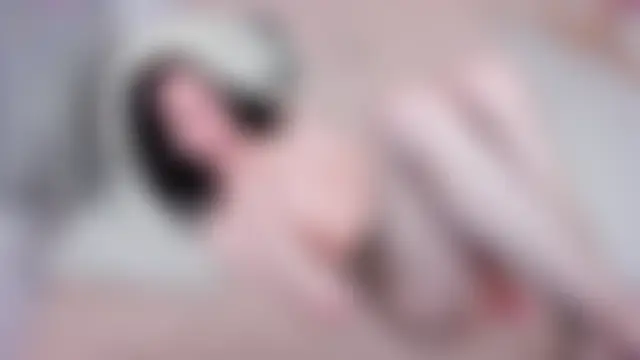 loliwoods Show in webcam