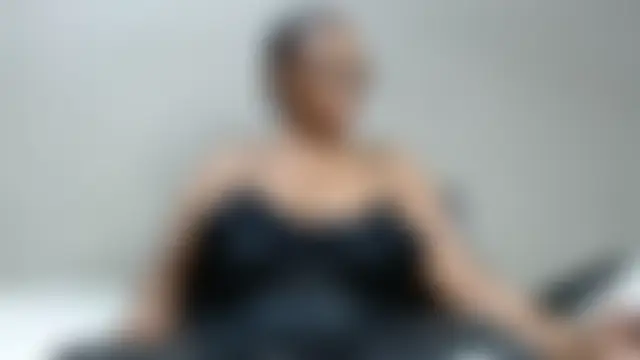 BustyMelonssXXXX: απευθείας σέξι σόου στην κάμερα