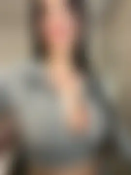 Emmily_19 Live Chatraum