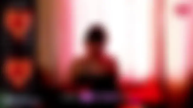 LilllyMoon webkamerás műsora