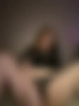 EmmieRae Show in webcam