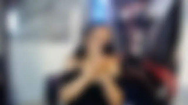 Lady_Violet7n Webbikameraesitys