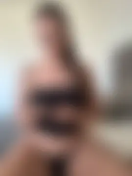 EllaMae's Webcam Show