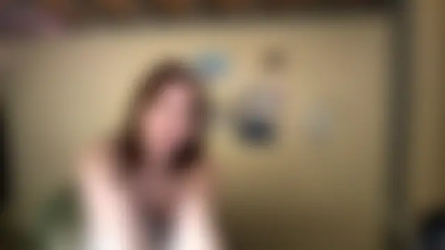 AquilineOrites Show in webcam