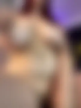 Pokazy przed kamerką – EmmaaCastro