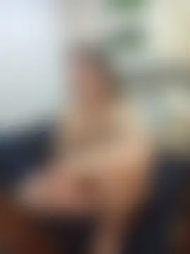 Chat soba uživo modela sasi_luna