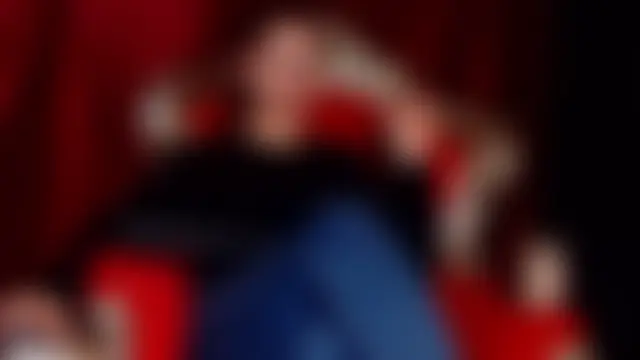 GoddessMonika's Live Chat Room