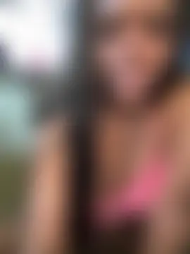 TikaMoon's Live Chat Room