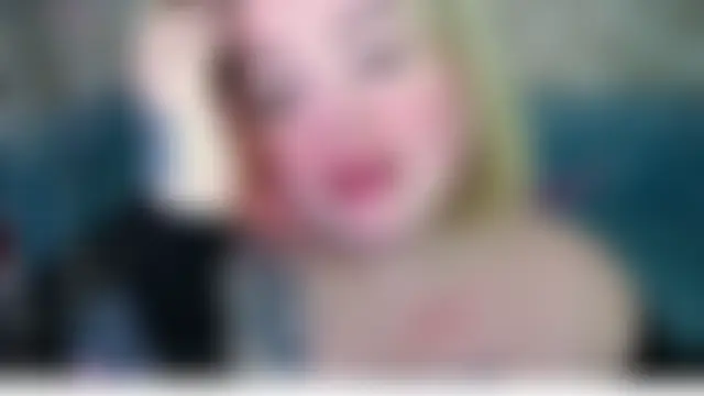 ZaraReignn live-chat rom