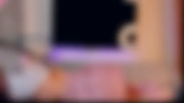 Pokazy przed kamerką – MirnaTellado