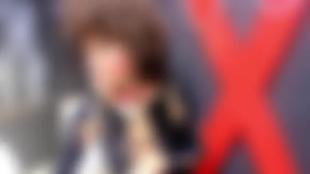 SofyAdamssn Webbikameraesitys