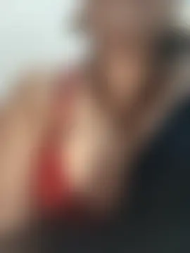 Nyra-23's Webcam Show