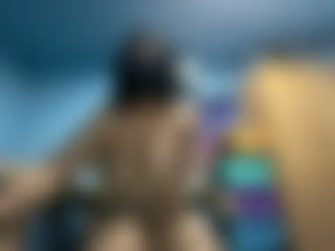 ningyiyi13 Adlı Modelin Canlı XXX Sohbeti