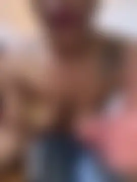 Hannagarces: онлайн-секс-чат