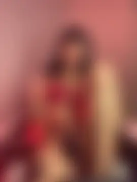 DollCamila Show in webcam