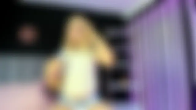 SophieWolf_'s Webcam Show