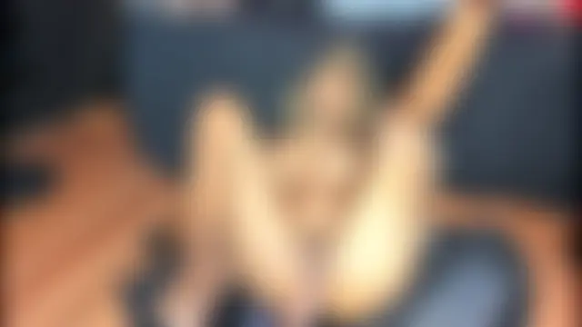 Živý XXX chat YayaHilton