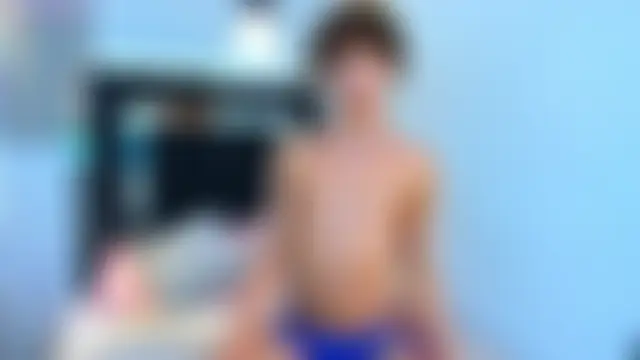 elian_7's Live Sex Cam Show