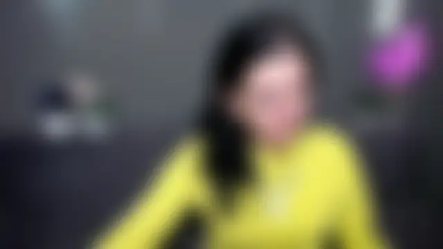 Вебкам-шоу LauraFinn