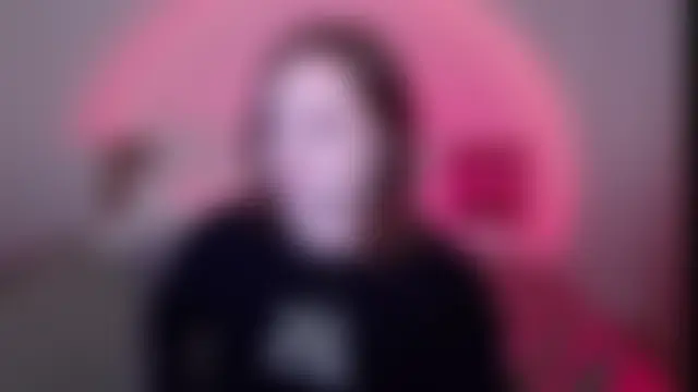 Онлайн чат XXX SelenaLily