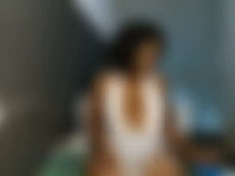 BustieMandy Adlı Modelin Canlı XXX Sohbeti