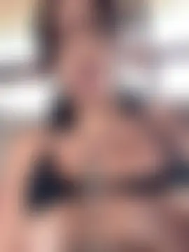 Alice_surprise Show Webcam