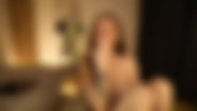 LadyInBad লাইভ চ্যাট রুম