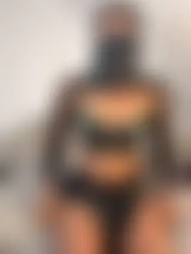 KiaraAmara's Live XXX Chat