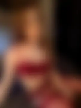 Show modela ThaTgirlAlli na web-kameri