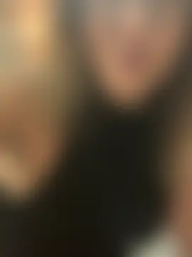 Pokazy przed kamerką – CurlyShakira