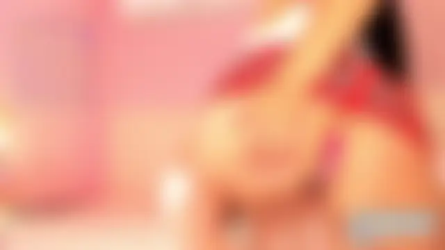 Miss_Ambeer Adlı Modelin Canlı XXX Sohbeti